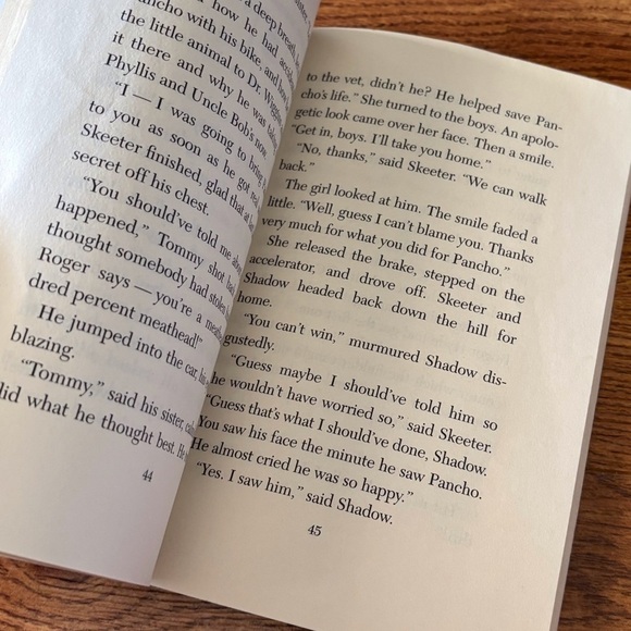 Miracle at the Plate Book by Matt Christopher paperback book - Picture 2 of 3